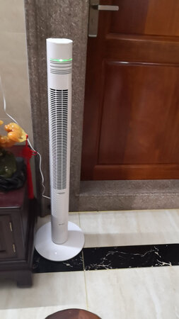外观设计：有点弱不经风的样子，其他还不错