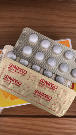 都说德国银杏叶片好