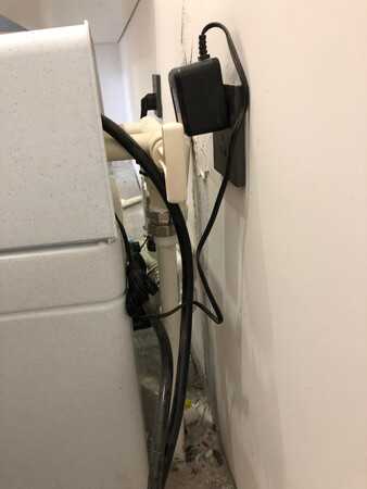 安装好了，由于还没有装修完毕所以还没有正式投入使用。店铺用的中央空调用的就是这个软水机软化后的水，时间久了管路里不会有水垢。洗澡沐浴用的也是这个软水。就是机器的控制面板还是英文的，没有汉化。汉化之后提供中文菜单就更方便了！总之很不错