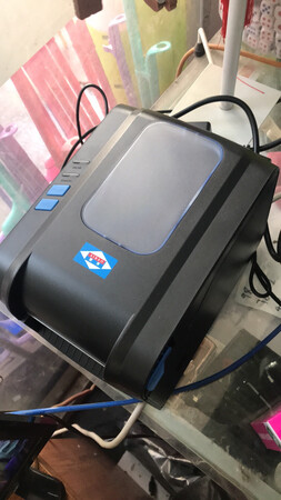 第一台收银机、还不太会用、慢慢学吧！