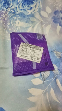 做工质感：不错
音质音效：很棒的体验
舒适度：佩戴在耳朵很舒服