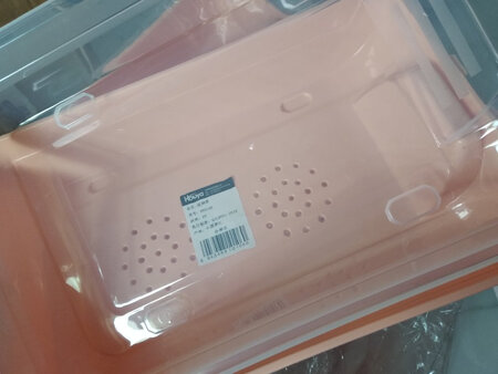 买了12个发的粉色没用包装盒烂了几个售后已处理好了