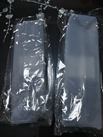 质量很好，弹性十足，简单易装，大小也合适，快递超快赞一个