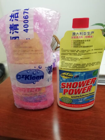 购买的清洁剂已收到商家的货，这种清洁剂清洁玻璃、玻璃效果挺好的，已多次购买。