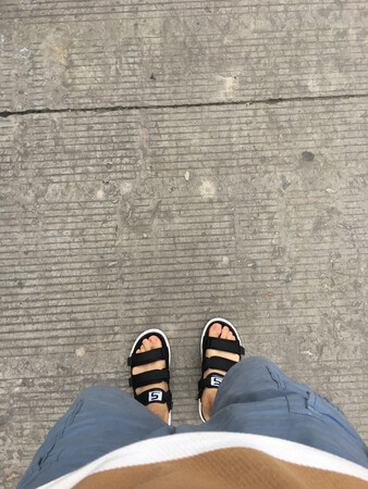 不错，挺好看，穿着很凉爽