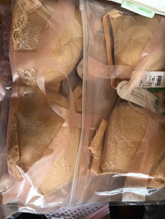 趁着活动买了好几个，很好很舒服的一款