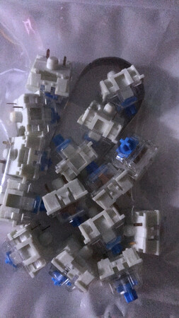 耐用度：号称5000万次，对于我来说2000万次就够了。
舒适度：不错，听声音满好听的脆脆的。
操作难度：简单直接上手就换。
外观颜值：还阔以。
响应速度：我只能说一句，老铁66666666666666