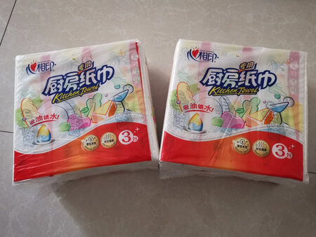 一直在用，家里那位主妇可是厨房纸巾大户，几天用完一包。?