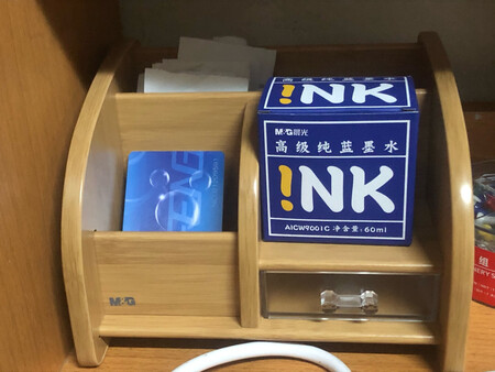手感：精美