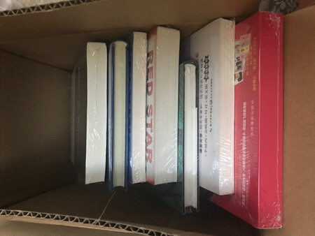 孩子突然之间就成了粉丝，准备慢慢囤成一整套