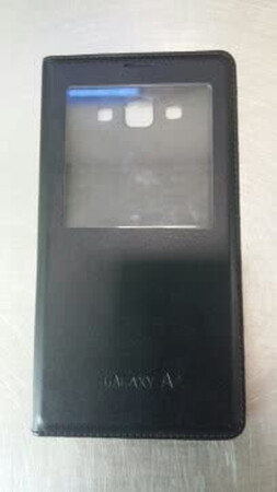 颜色外观：比较正，没有色差。
做工质感：对比这个价格来说还算出错的，可以用很长一段时间了。
触摸手感：适中吧，反正是人工皮质。
防摔性：有保护壳保护，有问题也是先摔坏壳子。
其他特色：中间那个透明膜出错，正好显示主要部分??