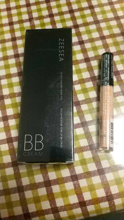 外观漂亮，质量有保证，遮暇效果好，保湿也不错。携带方便，值得购买！