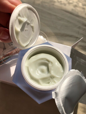 有塑封 感觉不错 还没用呢