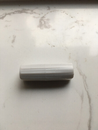 产品包装：美观大方！
产品材质：韧性十足，经久耐用！
粗细程度：粗细均匀，大小适中！
其他特色：松紧弹力十足！