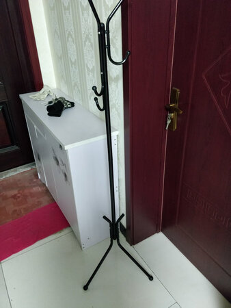 价格也不是很贵，买回来以后，组装也很方便，占用的地方不大，觉得挺好用的