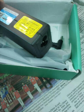 看着品质很好，用了一下感觉很不错，之前的电源不知道哪去了应该是丢了，这个刚好合适好，很好