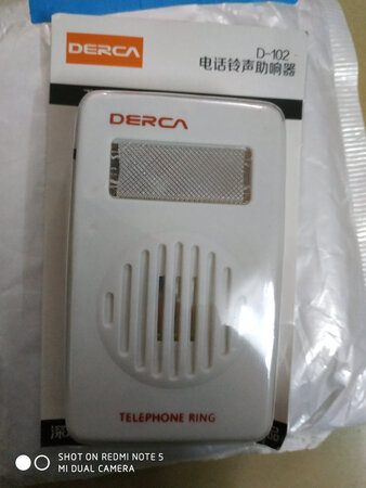 铃声够响，耳背的老人家终于能听到电话铃声了。
