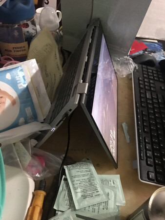 之前买的是联想miix510的，实话，有点卡了6200的i5cpu，加上时间有点长了，系统问题，总是蓝屏，所以你就买了这个，用了几天，玩游戏一点不带卡的，很好。