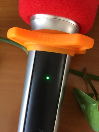 用着还可以，得设置为后麦克风才有声音。