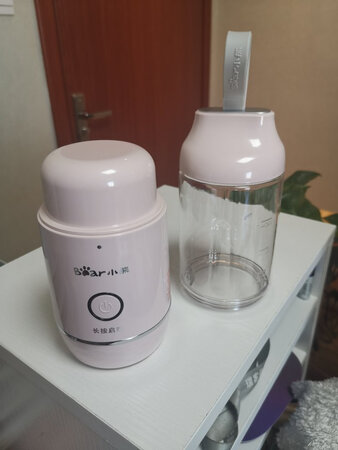 小巧玲珑很可爱，只要有手机就能用，好方便