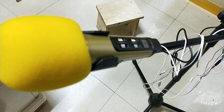 话筒?特别好，自带声卡的呢！