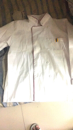 厨师服不错，很薄穿着也轻，夏天吃这个正好！
