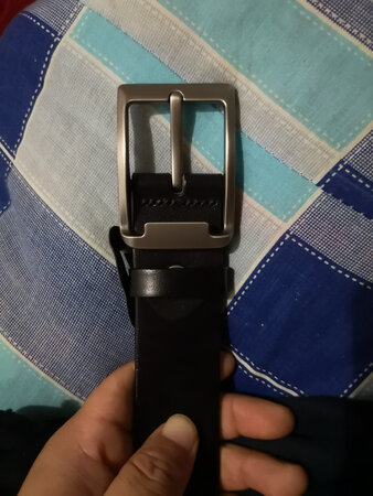 腰带挺好的，就是感觉不耐磨，可能会掉漆，等用段时间看看。