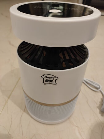 静音，光线不刺眼，用了二晚还没发现吸有蚊子。