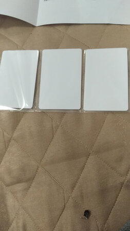 东西收到了，还不知道能不能用，快递也不给上门了，不知道有没有金豆，但愿能用，也不用来回折腾
