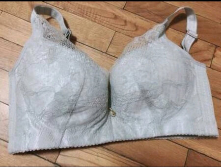 这款穿着不太舒服，有点扎，其他还可以！