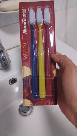 牙刷一月一换，消耗量大，纳米概念，值得拥有，备货首选哦