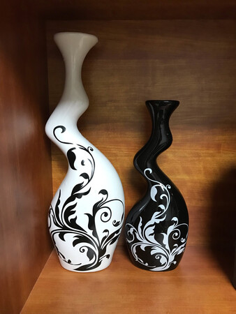 以为两面都有花纹，其实只有一面有纹路，稍感失望，物流慢了些