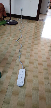 东西不错，公牛大品牌，值得信赖，电源线材很粗，也很有质感，纯白色的外观给人干净整洁的印象，最主要是安全，很棒