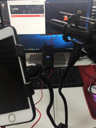 用了一段时间来评价，感觉还不错，听音乐打电话都比较清晰，没有什么杂音。运动的时候耳机也不会掉，外观也蛮好看的，线是软的，大按键方便，不容易折断。卖家小姐姐服务态度是一级棒，很有耐心的哦，帮我解决问题，棒棒的！！