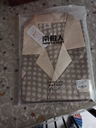 很好，穿很合适，北方人卖的话要大一点，谢谢卖家了。