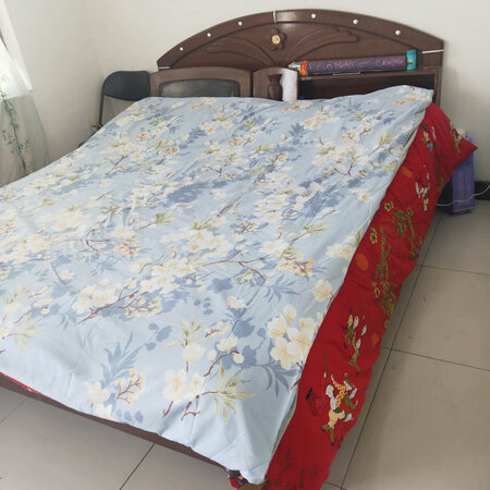 买的被罩太小了！其他的都还好！