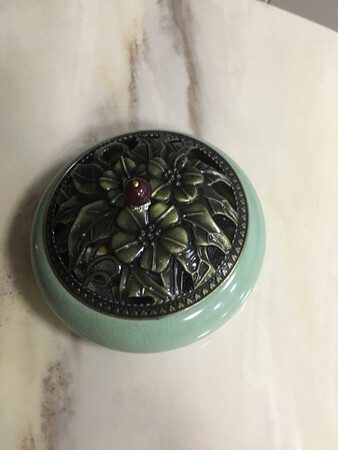 物流速度快，服务态度好，与原图相似！