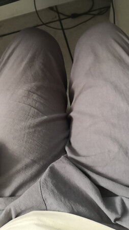 挺好的，穿着舒服，把飞毛腿漏出来了哈哈哈哈哈哈哈哈哈哈哈哈哈哈哈哈哈哈