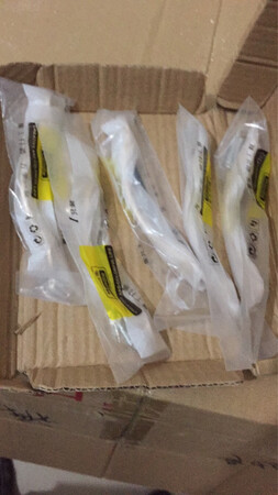 少一个数，打开包只收到11个，安装了6个，还还剩5个