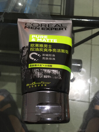 长期使用欧莱雅男士洗面奶很好。