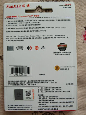 传输速度：不错，视频也行
存储容量：够用
使用场景：D810
兼容属性：很好
其他特色：性价比高。