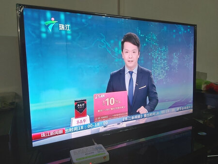 性价比可以，屏幕看着挺舒服，不累眼