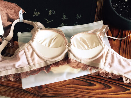 内衣尺码蛮准的，穿起来很舒服，面料柔软，舒适，做工不错～