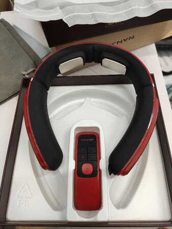 按摩仪看起来很高大上，谢谢店家，用着舒服，能缓解颈椎疲劳，适合上班族使用，下次还会回购的。