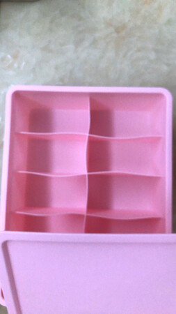 盒子质量很好，大小合适