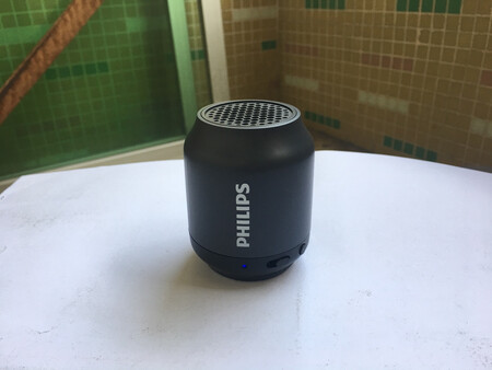音质不够理想，不过102买个蓝牙小喇叭也算值得。