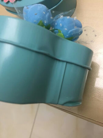 买了55个没有一个是好的！ 不是掉漆就是变形！ 商品质量太差了！ 太耽误事了 ！