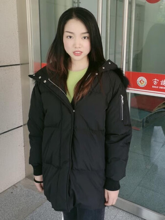 衣服收到了穿着很舒服质量好挺满意的