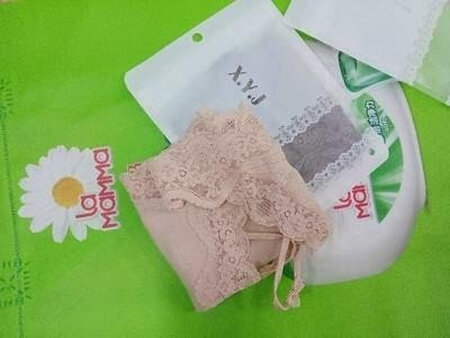 尺码也非常的标准，穿着合身，质感亲肤，不紧绷，特别适合，清洗不掉色，性价比特别高，宝贝描述和实物一致，包装完好，没有什么褪色，摸着舒服，缝线的地方没有线头，不起毛，不起球，更不会掉色