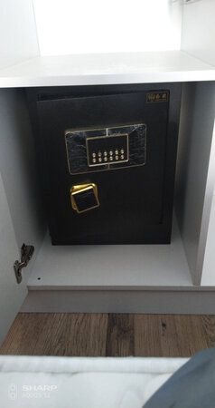 虽然跟大品牌各方面比有点差距，但是性价比很高，还不错的